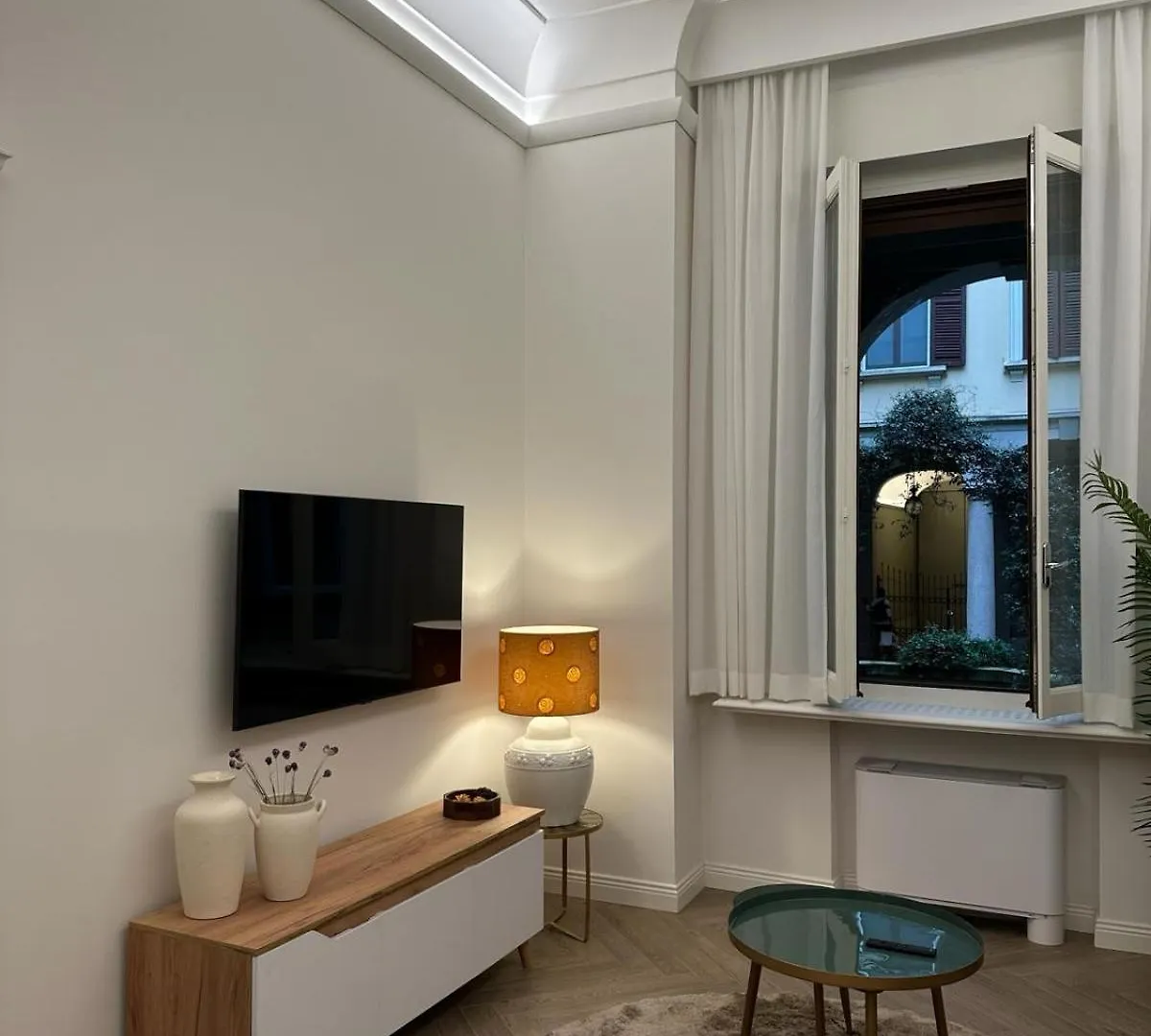 Cuore Di Brera, Unique Location, Great Charm ميلان شقة